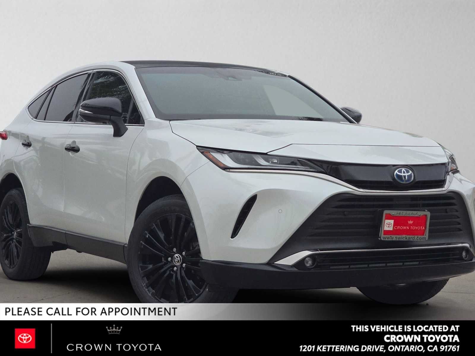 Certified 2024 Toyota Venza Nightshade AWD/4WD image 1