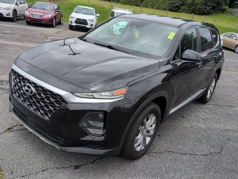 Used 2020 Hyundai Santa Fe SE FWD image 4