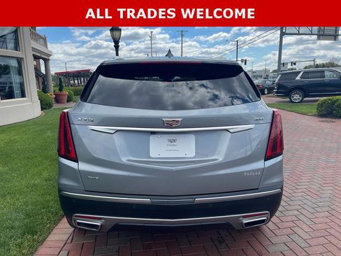 Used 2025 Cadillac XT5 Premium Luxury AWD/4WD image 9