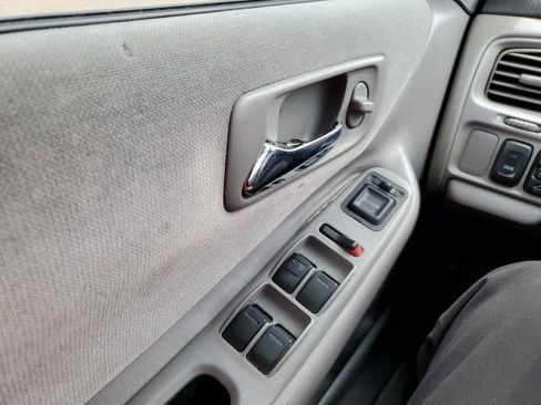 Used 2001 Honda Accord EX image 18