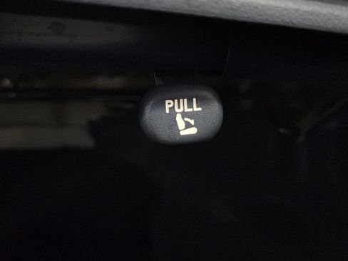 Used 2012 Hyundai Sonata Limited w/ Navigation Pkg FWD image 39
