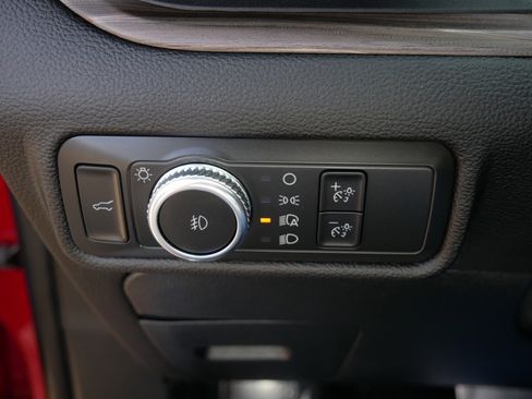 Certified 2022 Ford Explorer Limited w/ Equipment Group 301A image 26