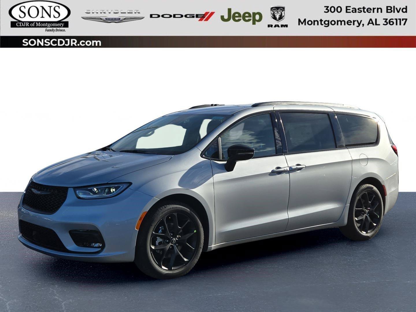 New 2026 Chrysler Pacifica Select w/ S Appearance Package FWD image 1