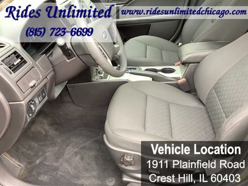 Used 2010 Ford Fusion SE FWD image 12