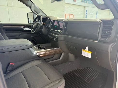 New 2026 Chevrolet Silverado 3500 LT w/ Convenience Package image 32