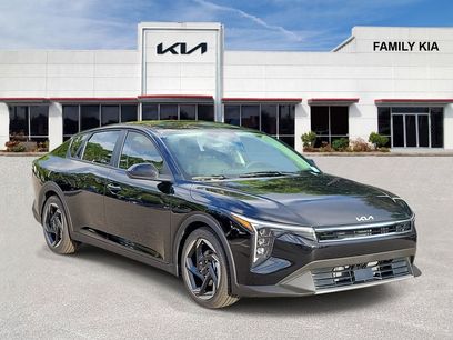 New 2026 Kia K4 EX