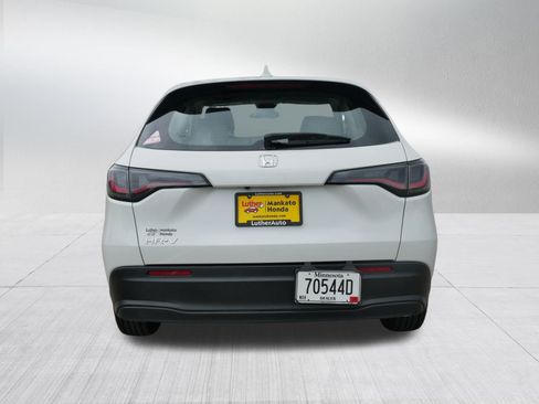 Certified 2024 Honda HR-V LX image 6