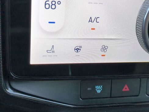 Used 2023 Ford F150 Lightning Platinum image 22