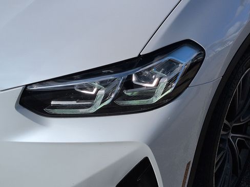 Certified 2023 BMW X3 sDrive30i w/ Premium Package image 6