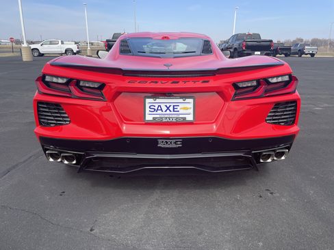 Used 2025 Chevrolet Corvette Stingray Coupe w/ 1LT image 4