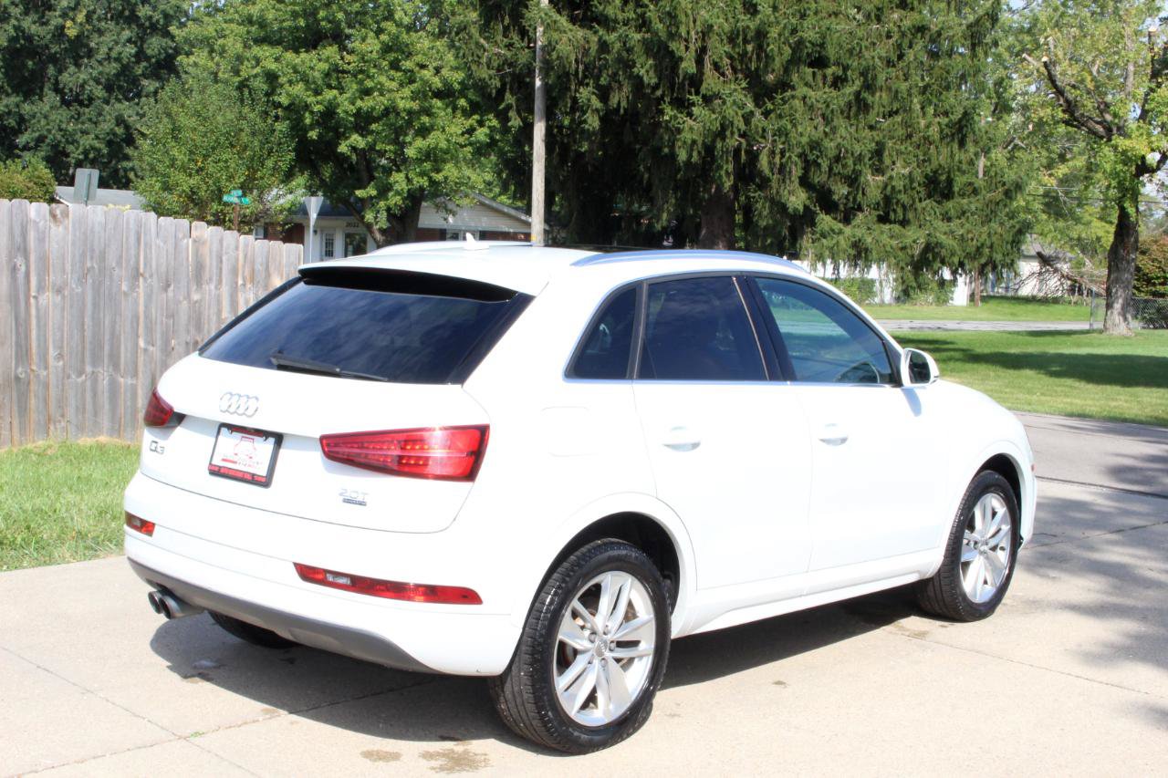 Used 2017 Audi Q3 2.0T Premium Plus w/ Premium Plus Package AWD/4WD image 9