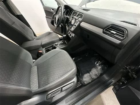 Certified 2021 Volkswagen Tiguan S image 20