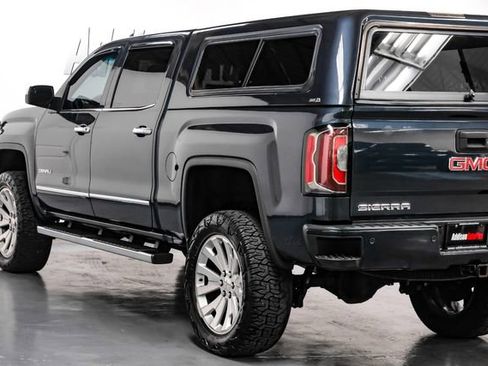 Used 2018 GMC Sierra 1500 Denali AWD/4WD image 16