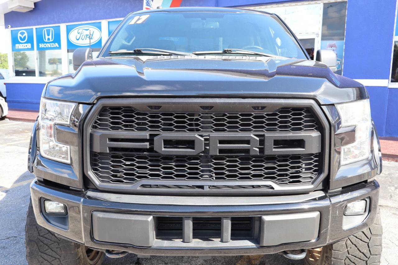 Used 2017 Ford F150 XLT w/ Equipment Group 302A Luxury AWD/4WD image 14