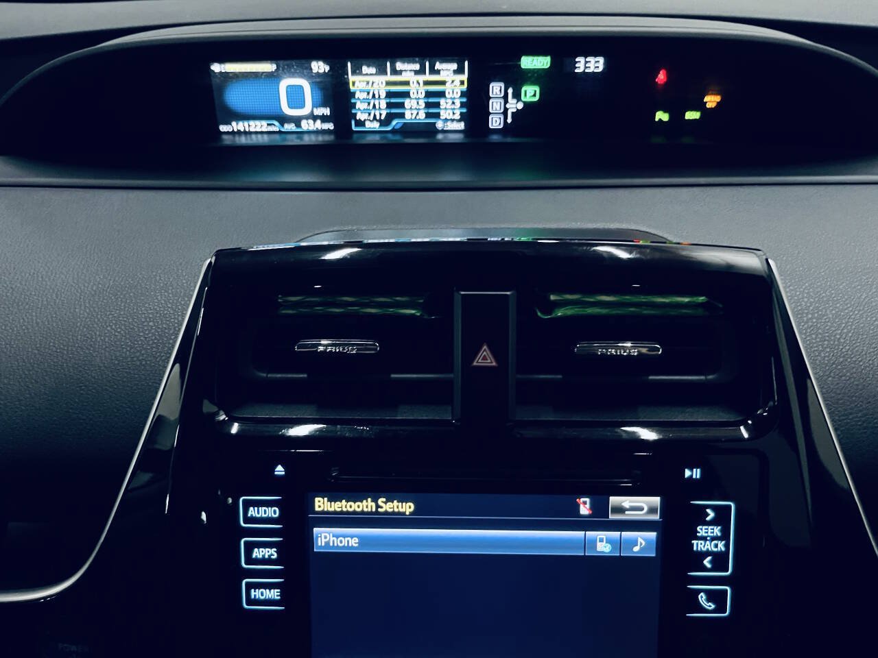 Used 2018 Toyota Prius Three FWD image 27