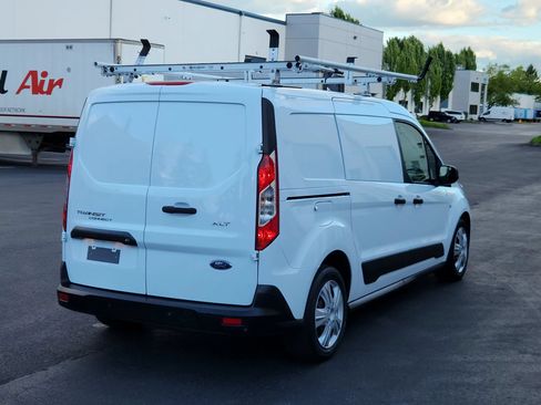 Used 2020 Ford Transit Connect XLT FWD image 4