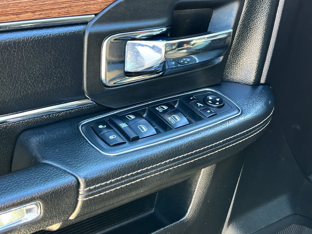 Used 2018 RAM 2500 Laramie AWD/4WD image 6