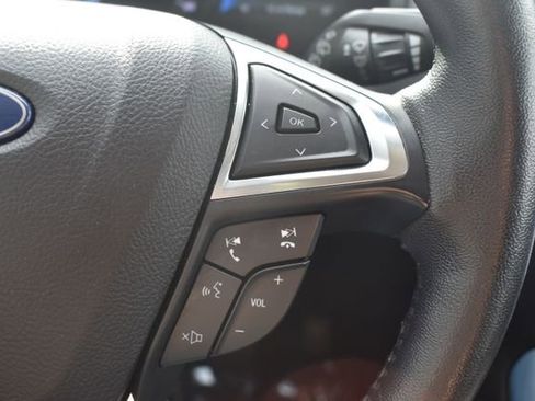 Used 2022 Ford Edge Titanium w/ Equipment Group 301A AWD/4WD image 26