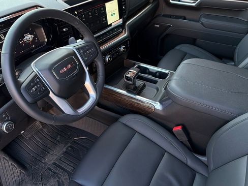 New 2026 GMC Sierra 1500 Elevation w/ Elevation Premium Package AWD/4WD image 9