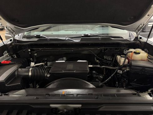 Used 2022 Chevrolet Silverado 2500 W/T w/ WT Convenience Package AWD/4WD image 47