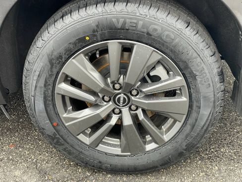 Certified 2024 Nissan Pathfinder SV AWD/4WD image 30