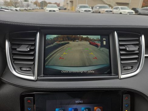 Used 2023 INFINITI QX50 Luxe image 12