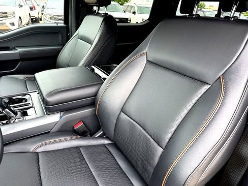 Used 2025 Ford F150 Lariat w/ Equipment Group 502A High AWD/4WD image 10