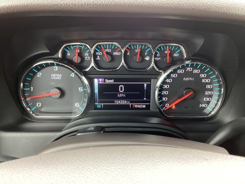 Used 2015 Chevrolet Suburban LT AWD/4WD image 24