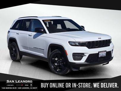 Certified 2023 Jeep Grand Cherokee Altitude