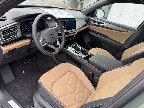 New 2026 Volkswagen Atlas Cross Sport SE AWD/4WD image 2