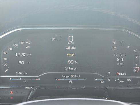 Used 2024 GMC Sierra 1500 SLE image 36