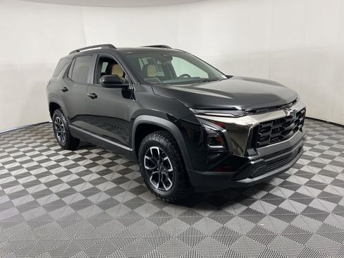 Certified 2025 Chevrolet Equinox ACTIV image 15