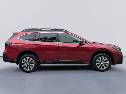 Used 2021 Subaru Outback Premium AWD/4WD image 2