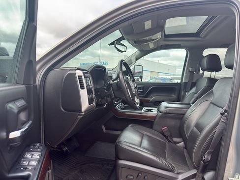 Used 2017 GMC Sierra 1500 SLT w/ SLT Premium Package AWD/4WD image 12