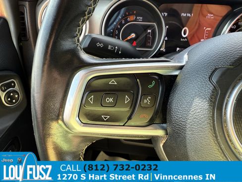 Used 2018 Jeep Wrangler Unlimited Sahara image 17