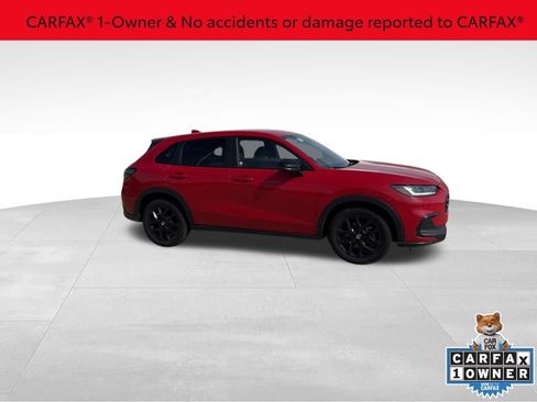 Used 2025 Honda HR-V Sport image 2