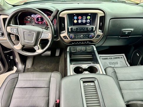 Used 2016 GMC Sierra 3500 Denali w/ Duramax Plus Package image 27