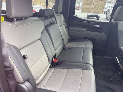 Used 2026 Chevrolet Silverado 1500 ZR2 image 27