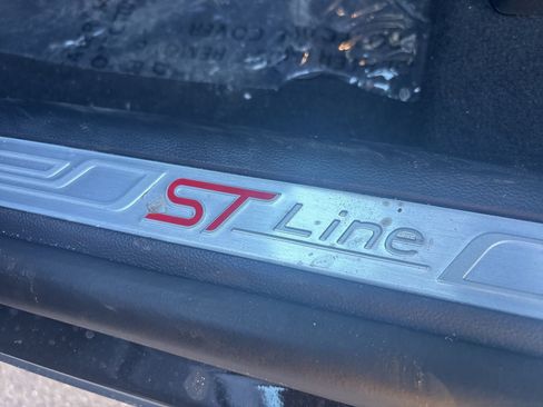 New 2026 Ford Explorer ST-Line w/ ST-Line Street Pack image 14