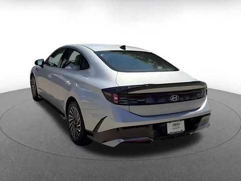 Used 2025 Hyundai Sonata SEL image 11