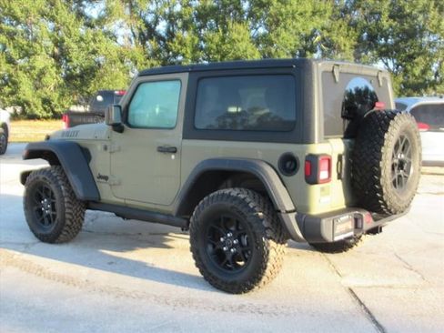 Certified 2025 Jeep Wrangler Willys image 4