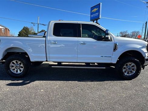 Used 2019 Ford F250 XLT w/ XLT Premium Package image 4