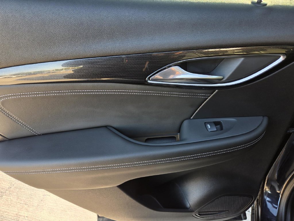 Used 2021 Buick Envision Essence w/ Technology Package I AWD/4WD image 13