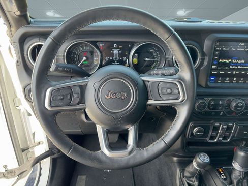 Used 2023 Jeep Wrangler Sahara w/ Cold Weather Group image 20