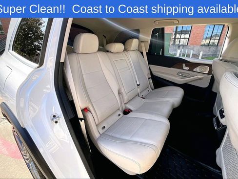 Used 2025 Mercedes-Benz GLS 450 4MATIC image 31