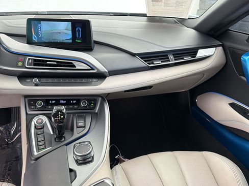 Used 2015 BMW i8 AWD/4WD image 28