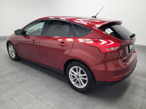 Used 2017 Ford Focus SE FWD image 3