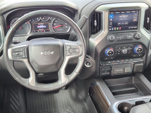 Used 2020 Chevrolet Silverado 1500 RST AWD/4WD image 27