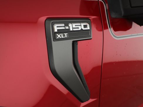 Used 2022 Ford F150 XLT w/ Equipment Group 302A High RWD image 6