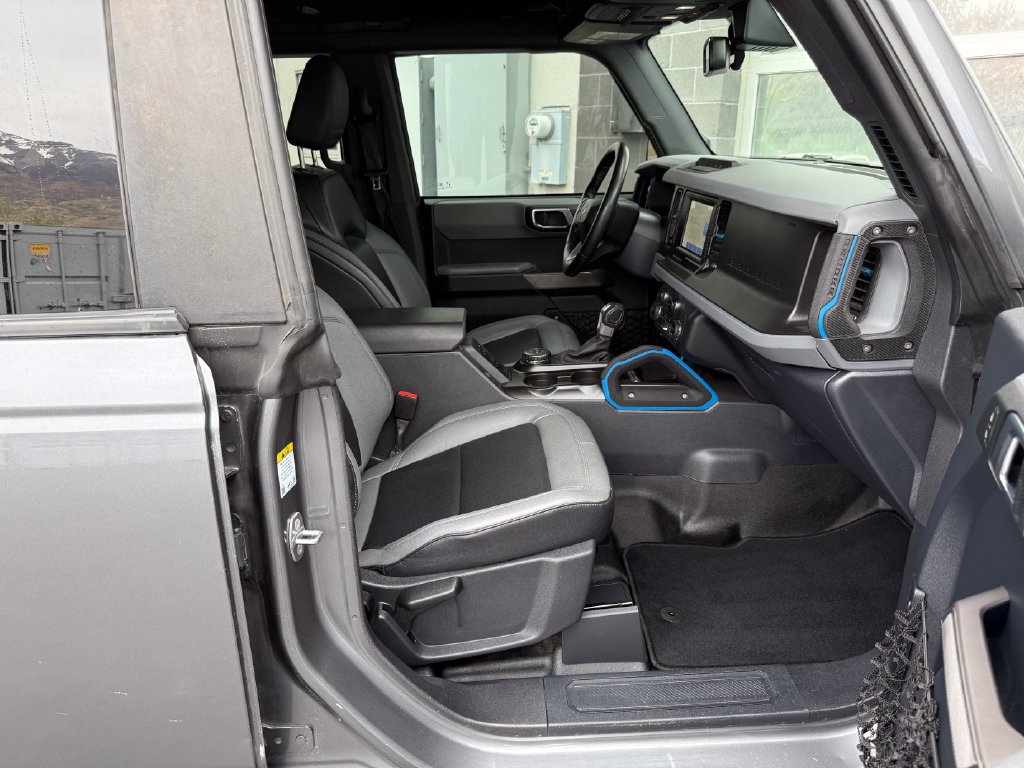 Used 2023 Ford Bronco Black Diamond AWD/4WD image 20